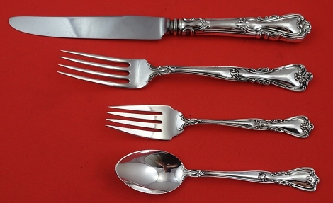 Dinner 4-pc Setting availability based on stock listed below - Victoria New by Watson - Sterling 